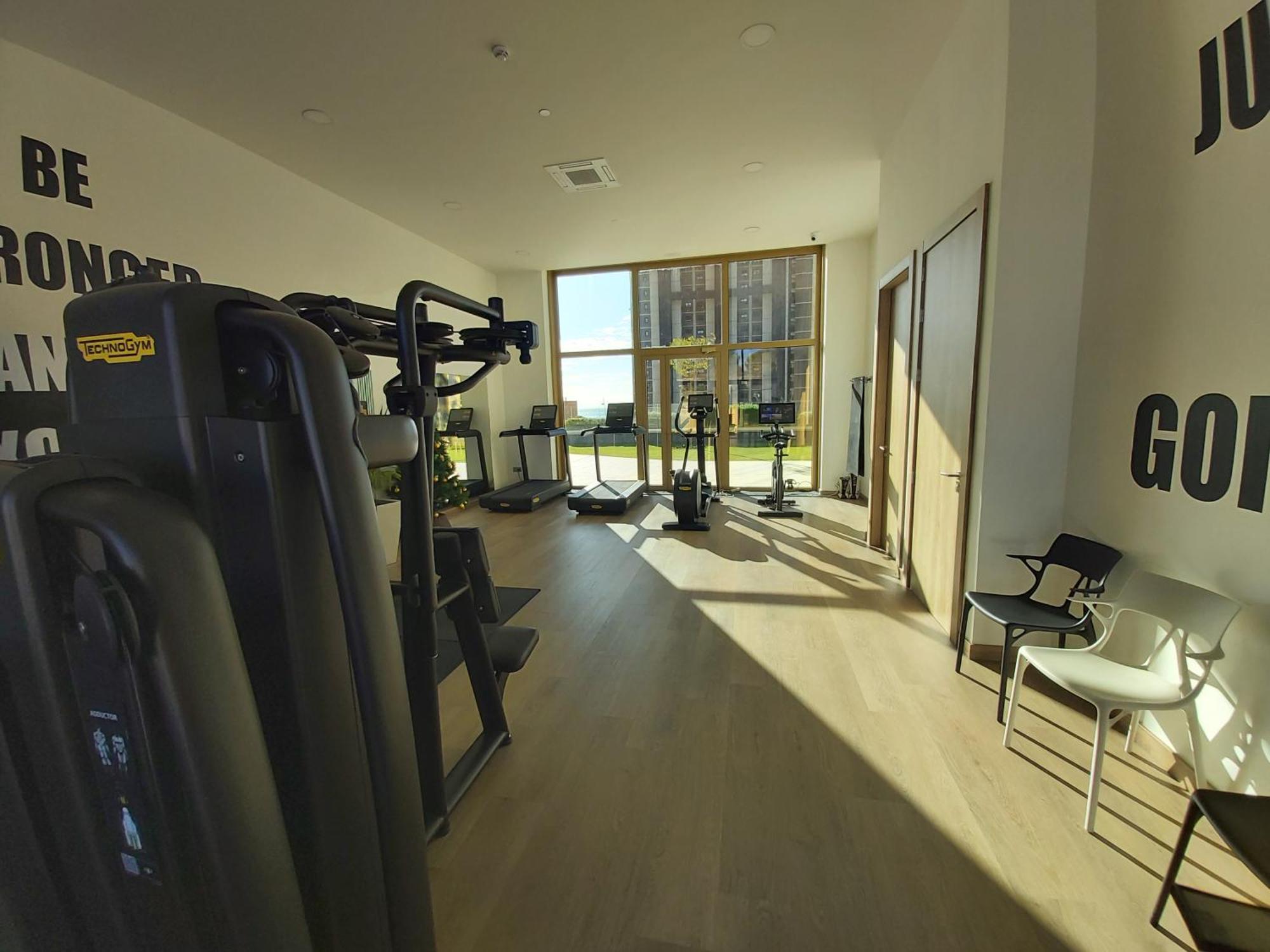 Intempo Luxury Ocean Views Resort เบนิดอร์ม ภายนอก รูปภาพ