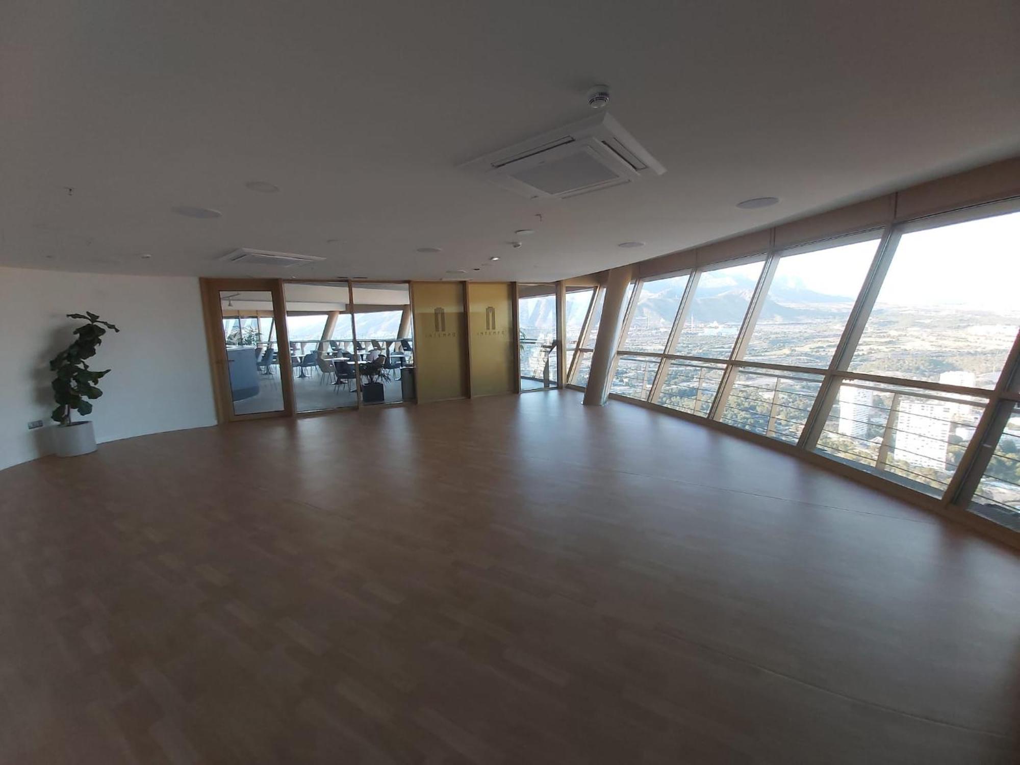 Intempo Luxury Ocean Views Resort เบนิดอร์ม ภายนอก รูปภาพ